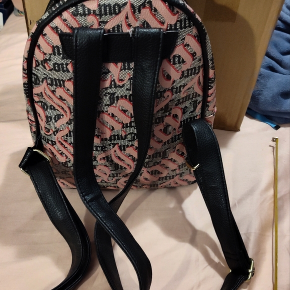 Juicy Couture Backpack & Wristlet Set - Picture 4 of 16